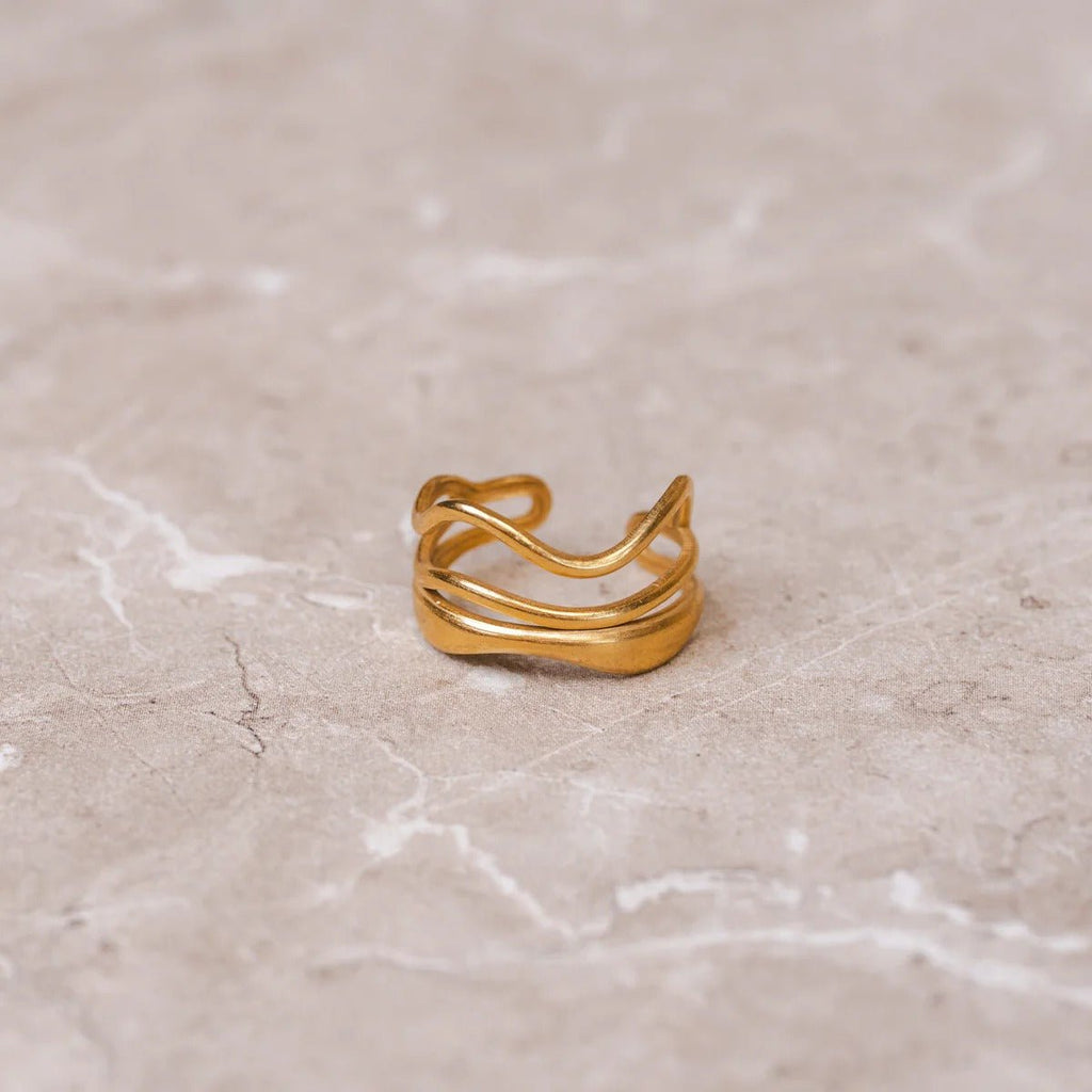 Isen Form Wave Ring in gold-tone, alternate product angle