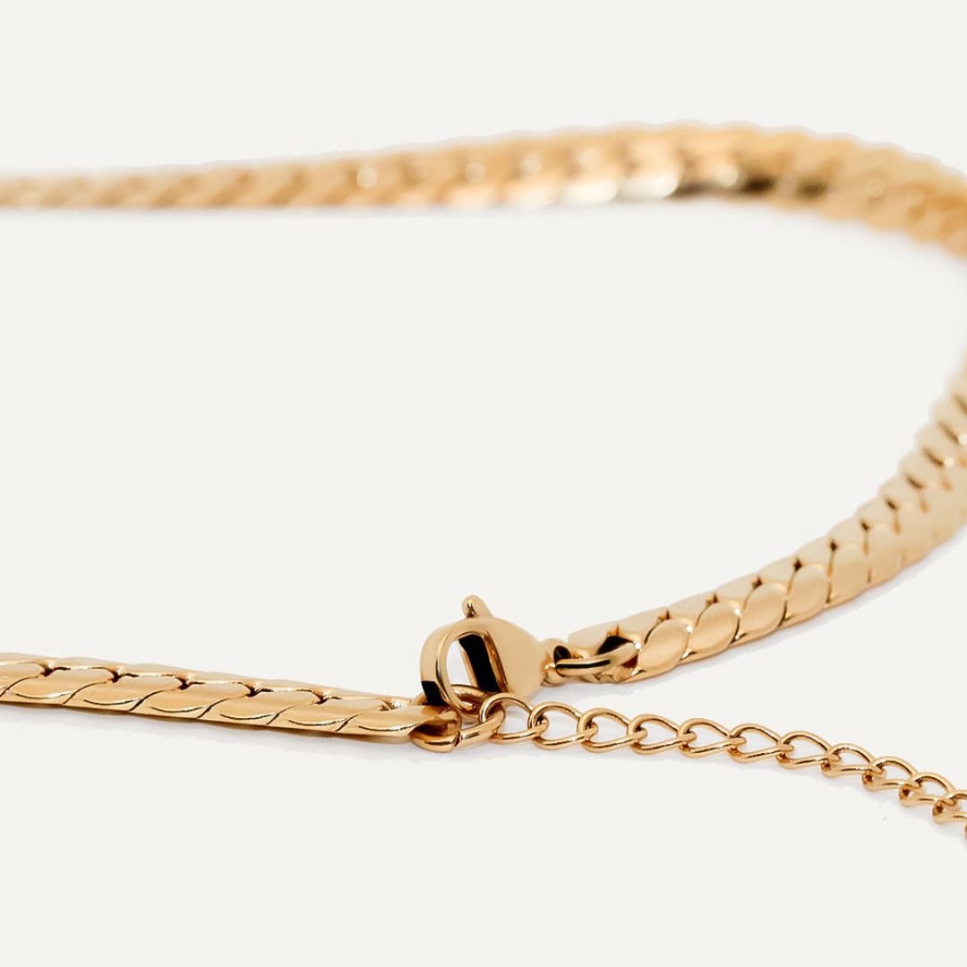 Sora Bloom Heart Outline Necklace in gold-tone, additional product view 6